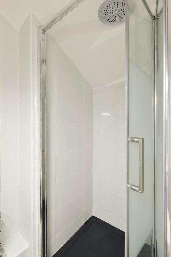Appartement T2 50 m2,entierement, centre, calme à Lorient Extérieur photo